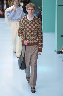 Gucci Fall 2018 Ready-to-Wear , Гуччи осень зима 2018 , Fashion show , неделя моды в Милане , MFW , Mainstyles